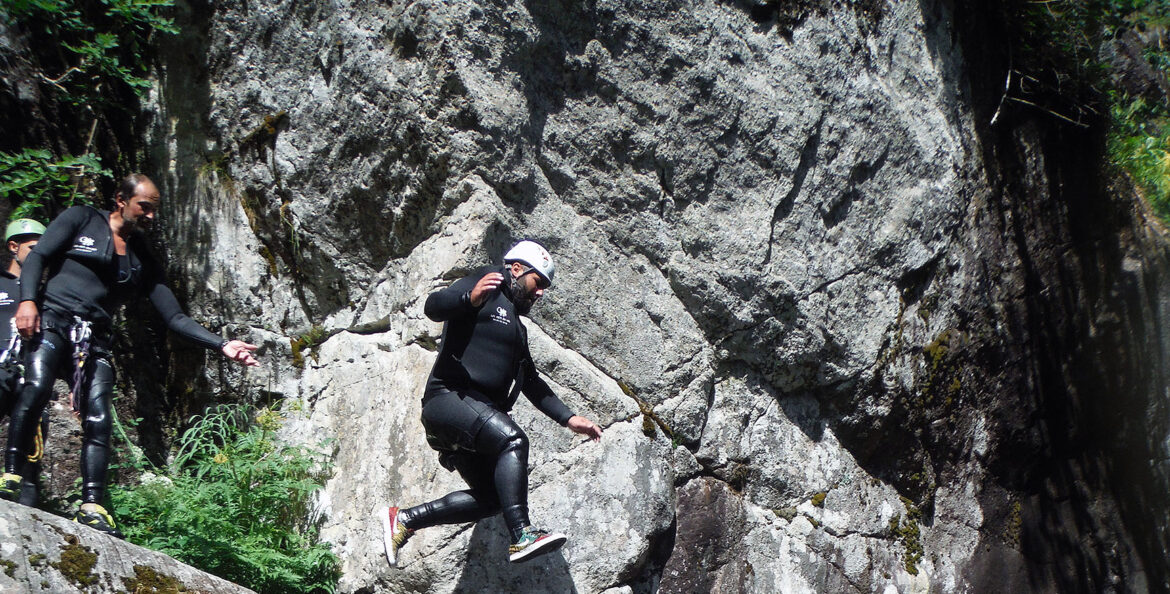 Saut canyoning